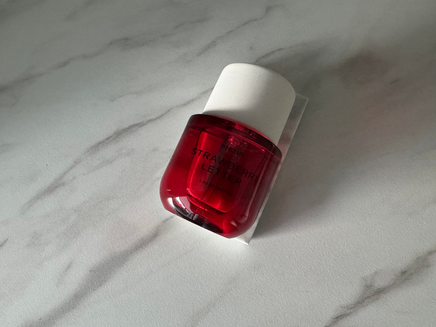 Phlur Strawberry Letter