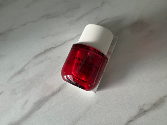 Phlur Strawberry Letter